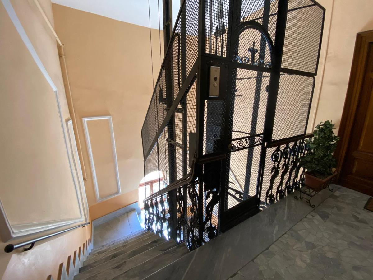 Spiderrooms Naples Exterior photo