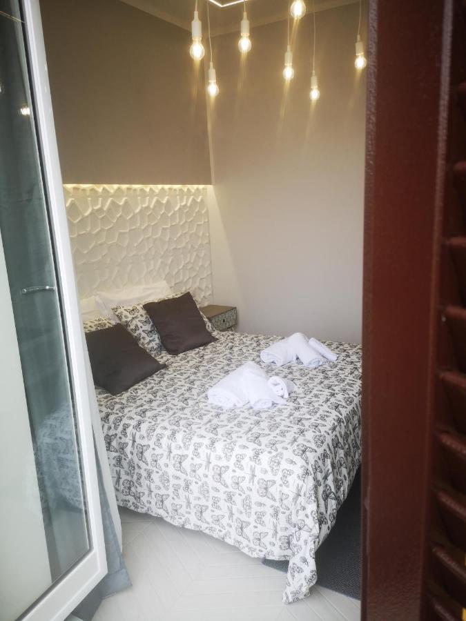 Spiderrooms Naples Exterior photo